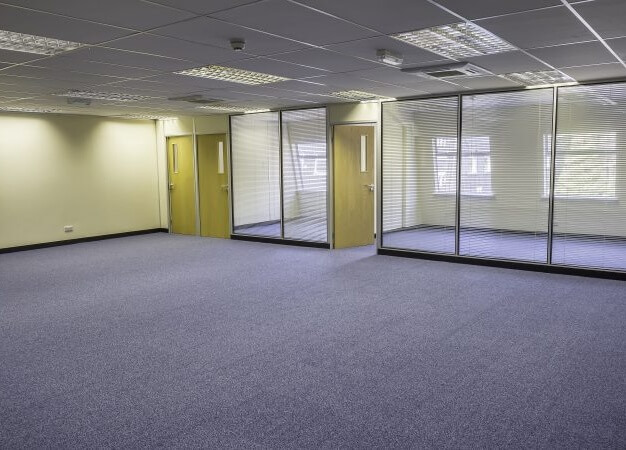 Unfurnished workspace: Calleva Park, Country Estates Ltd, Theale