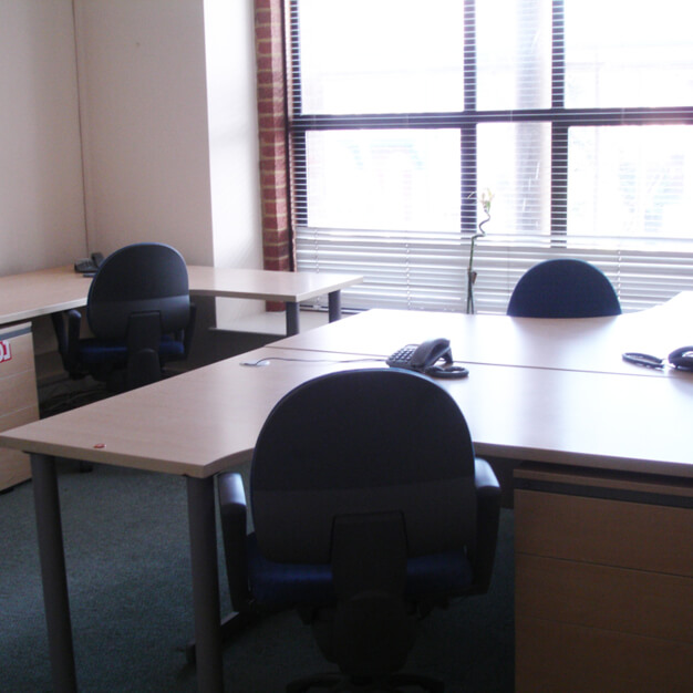 Private workspace - Alma Road, Claremont House Property Ltd in Windsor