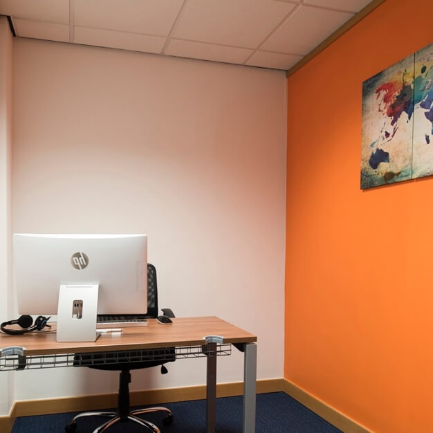 Private workspace in Thames Street, Regus (Windsor)