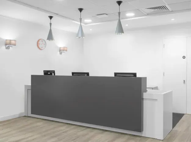 Reception in Thames Street, Regus, Windsor