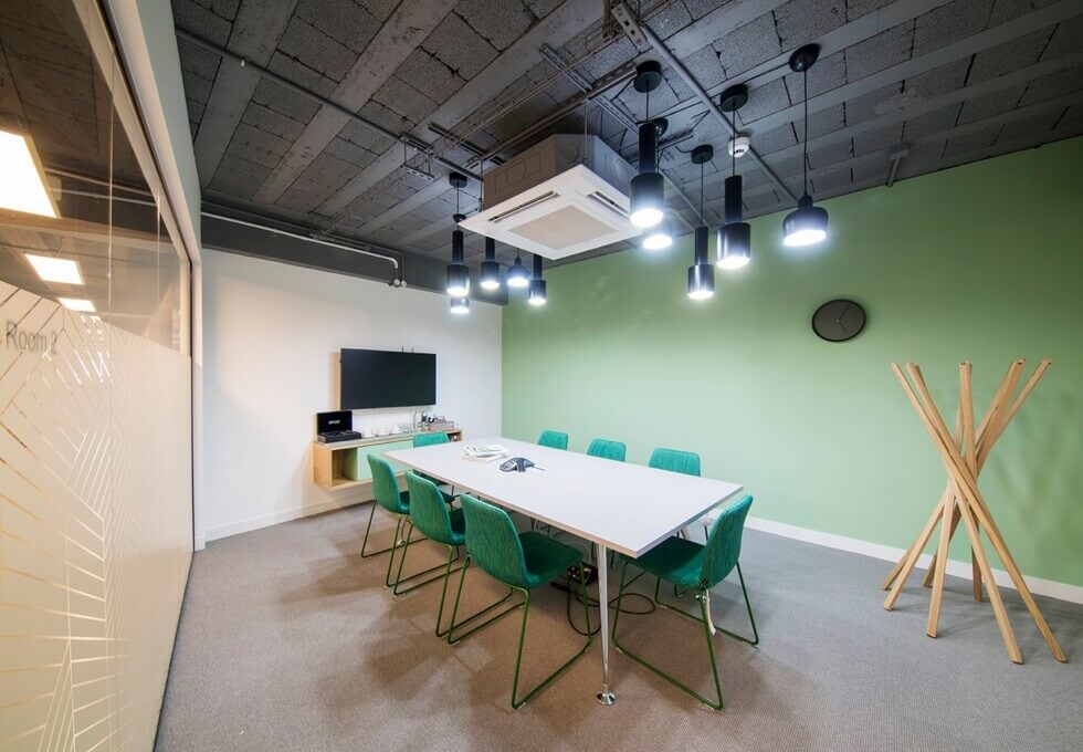 Meeting room - Upper Borough Walls, Regus in Bath