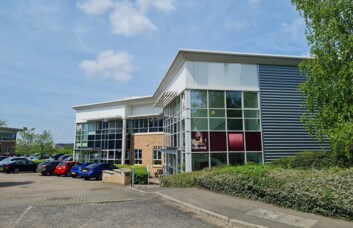 Building pictures of Methuen Park, Regus at Chippenham