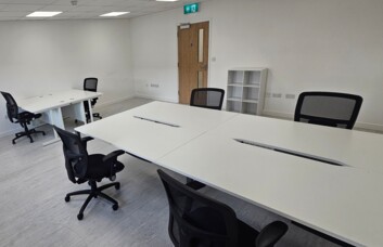 Dedicated workspace, Cricketts Lane, LHL Property Auditors Ltd in Chippenham