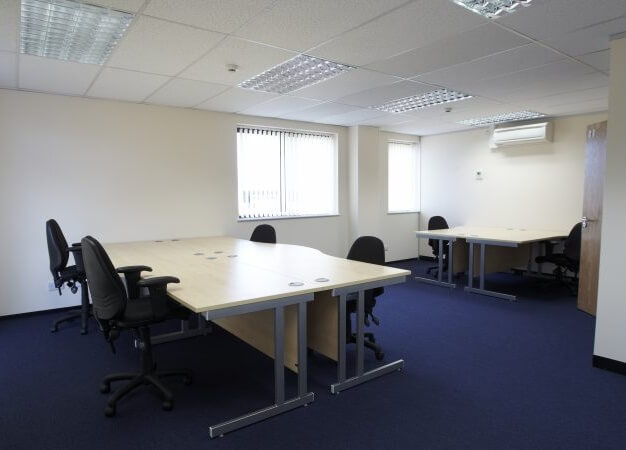 Private workspace in Lansdowne Court, Country Estates Ltd (Chippenham)