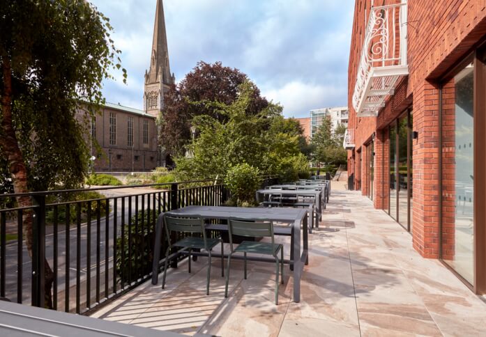 Roof terrace in Southernhay Gardens, Clockwise Limited, Exeter