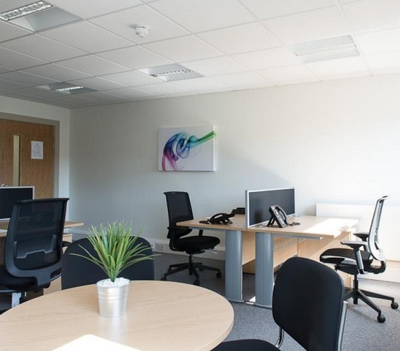 Private workspace in Oakfield Close, Regus (Tewkesbury)