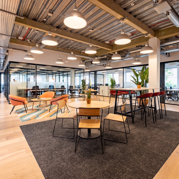 Client Breakout space - Brindleyplace, X and Why Ltd in Birmingham