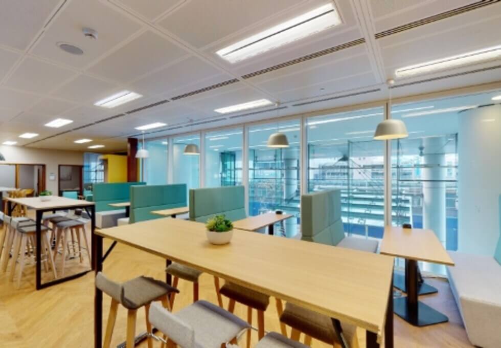 Communal space - Snow Hill, Landmark Space in Birmingham