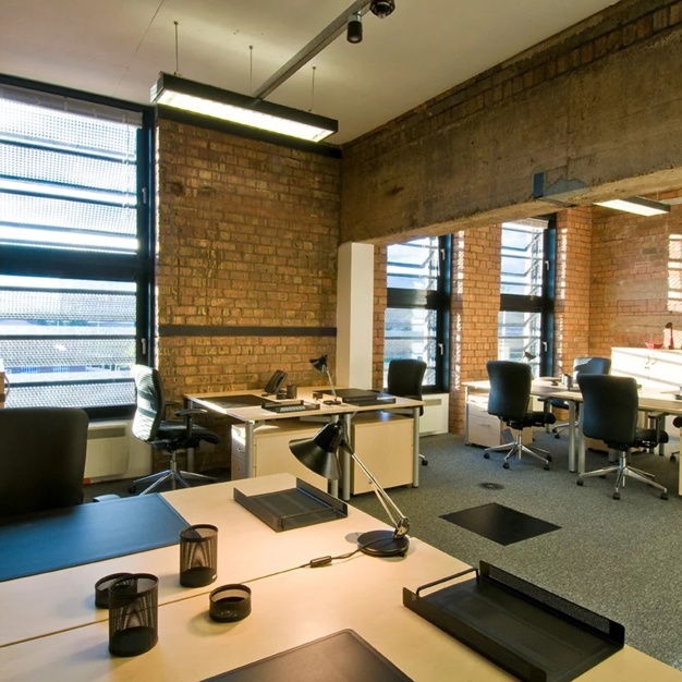 Dedicated workspace - Fort Parkway, Regus, Birmingham