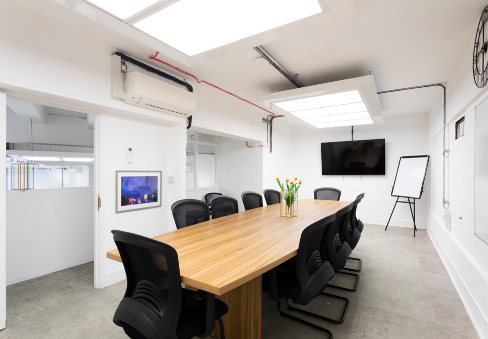 Meeting room - Holloway Head, CDV Realty Limited (Birmingham)