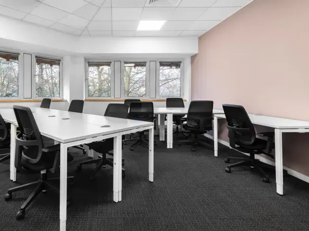 Private workspace in Solihull Parkway, Regus (Birmingham)