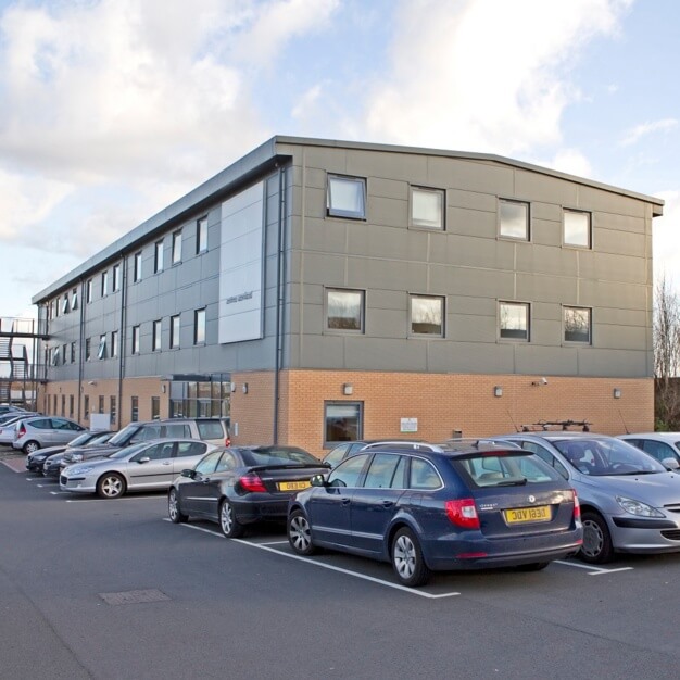 The building at Crab Apple Way, Regus in Evesham