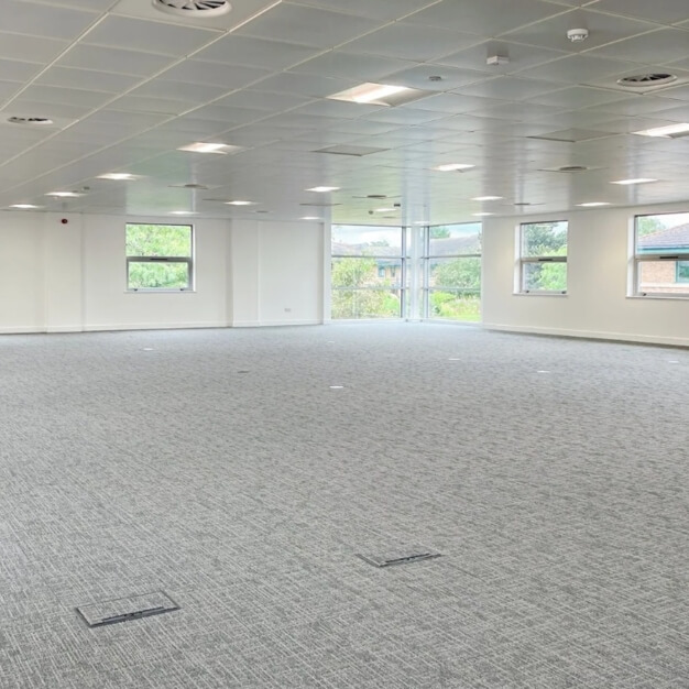 Unfurnished workspace in Knights Court, Regus, Solihull