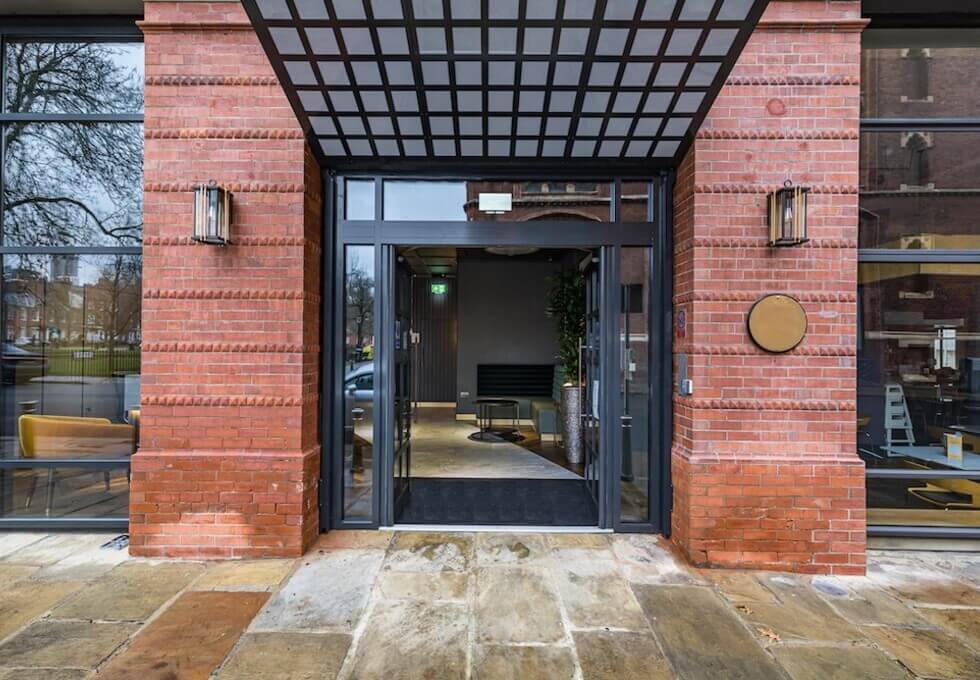 Building outside at Park Square West, Spacemade, Leeds