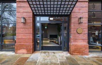 Building outside at Park Square West, Spacemade, Leeds
