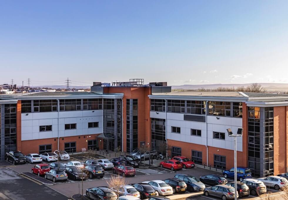 Building pictures of Turnberry Park Road, Pure Offices at Leeds