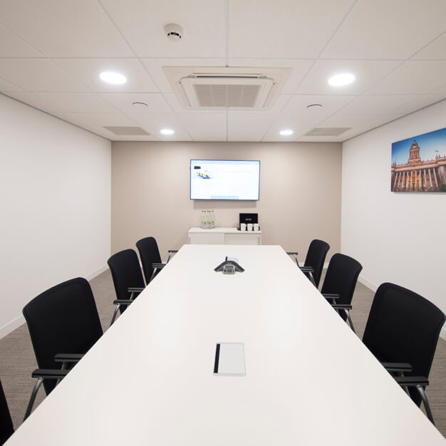 Meeting room - Albion Street, Regus in Leeds