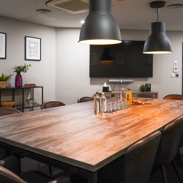 Meeting room - East Parade, Avenue HQ Limited in Leeds