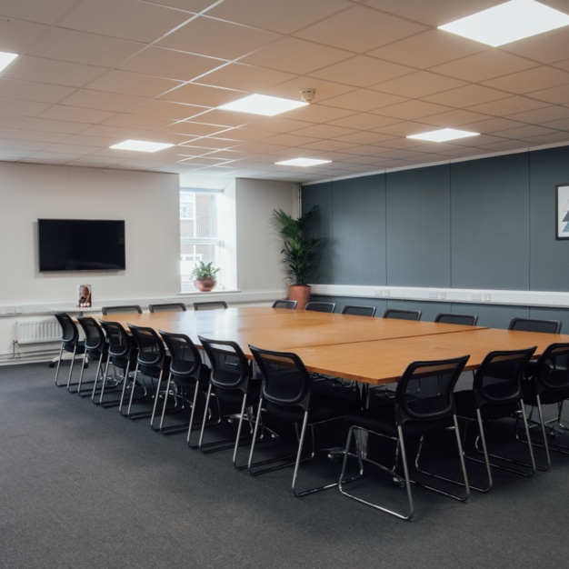 Meeting room - Oakhurst Avenue, Wizu Workspace in Leeds