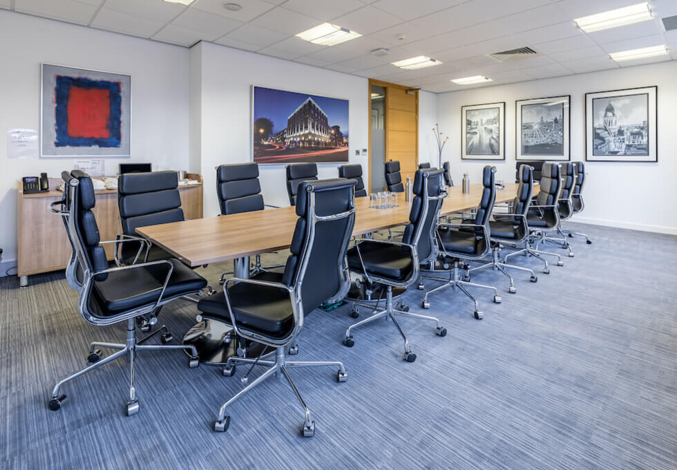 Meeting rooms at Park Square West, Spacemade in Leeds
