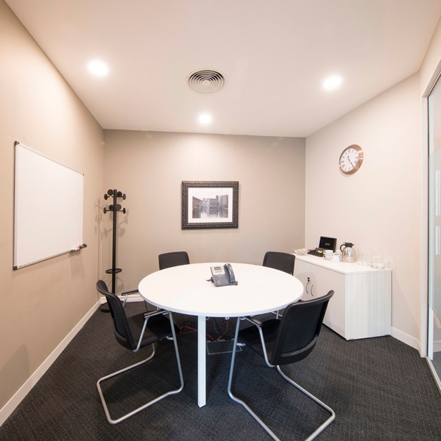 Meeting rooms at Princes Square, Regus in Leeds