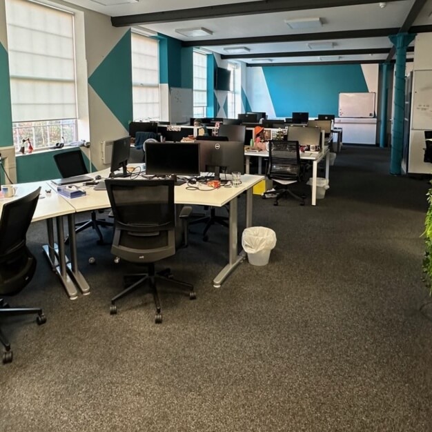Private workspace in Mabgate, Leeds Business Centres Ltd - Leeds