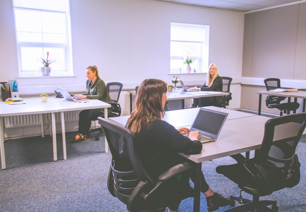 Private workspace in Oakhurst Avenue, Offyx Management Limited - Leeds