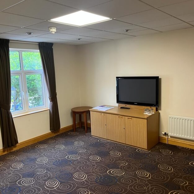 Unfurnished workspace: Otley Road, Mercure Leeds Parkway Hotel Ltd, Leeds
