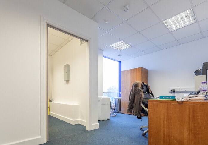 Ealing Road HA0 office space – Private office (different sizes available)
