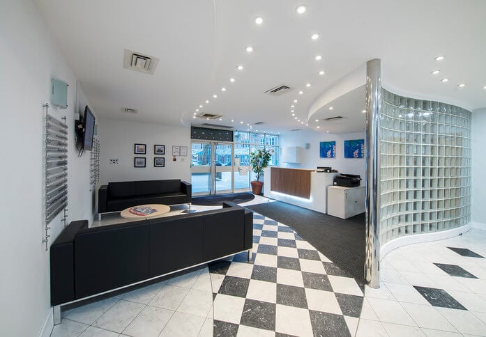 Victoria Square AL1 office space – Reception