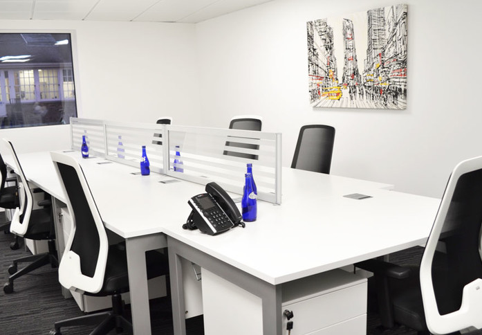 Threadneedle Street EC2 office space – Private office (different sizes available)