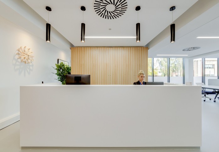 Newton Road RG9 office space – Reception