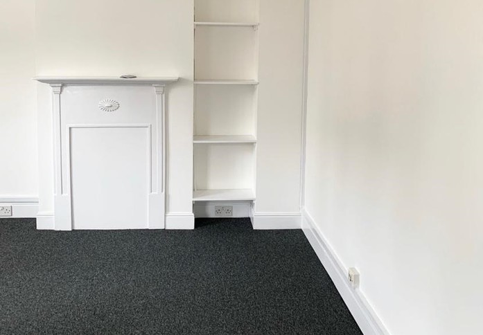 King's Road SW6 office space – Private office (different sizes available)