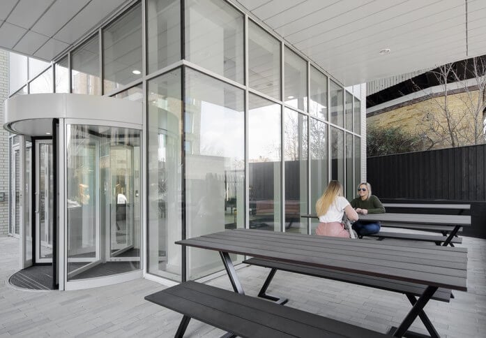 Pell Street SE16 office space – Roof terrace / garden