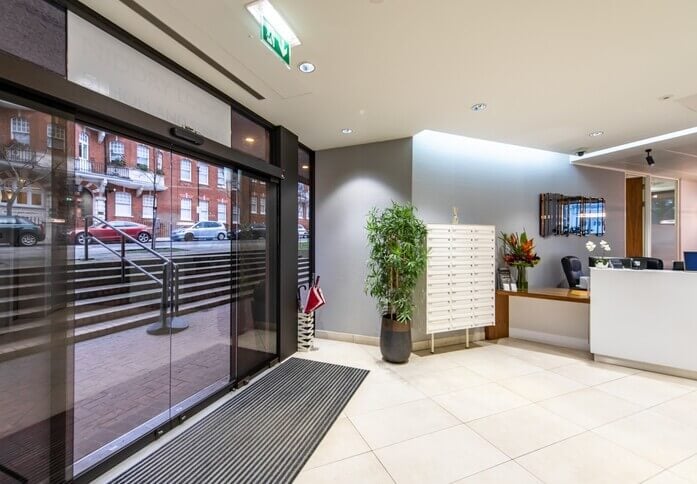 Holland Street W8 office space – Reception