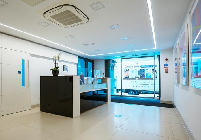 Basinghall Street EC2 office space – Reception