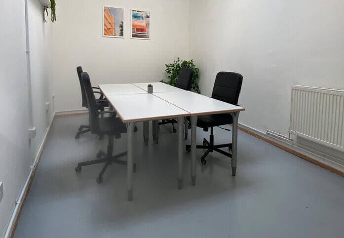 Private workspace in Bespoke Spaces Hornsey, Bespoke Spaces Ltd (Archway, N19 - London)