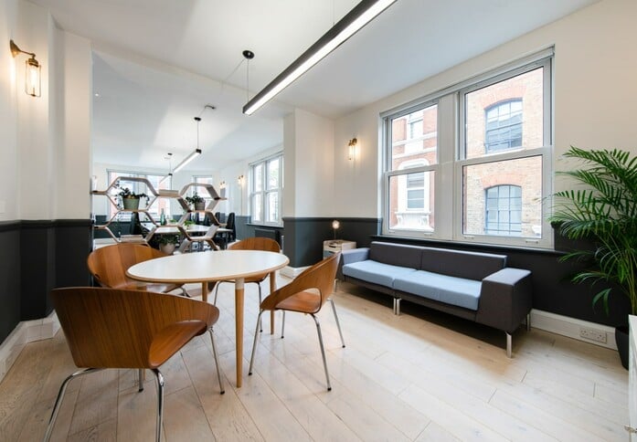 A breakout area in Rivington Street, RNR Property Limited (t/a Canvas Offices), Shoreditch