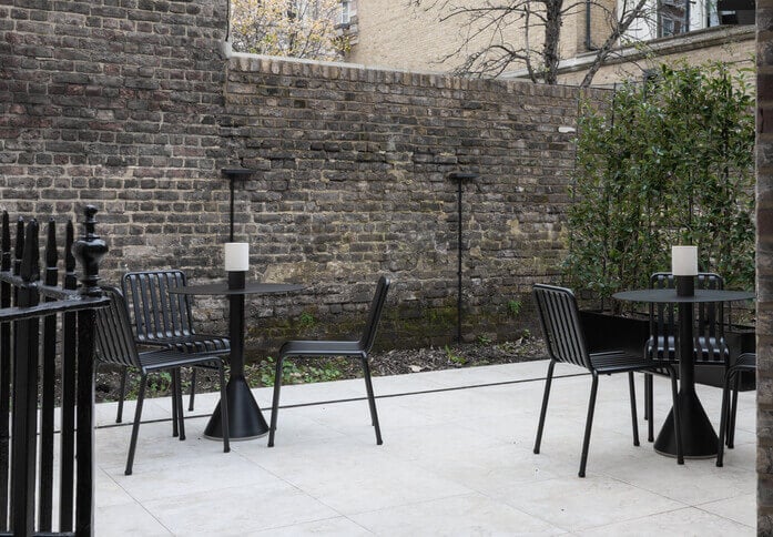 Outdoor space at Bloomsbury Place, Workpad Group Ltd (Bloomsbury, WC1 - London)