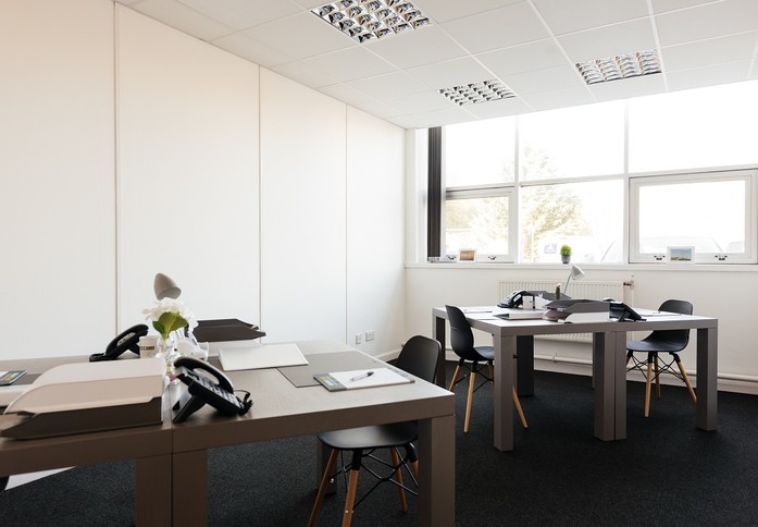 Gibson Lane HU1 office space – Private office (different sizes available)