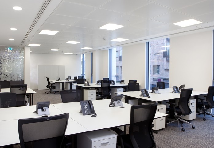 Dover Street SW1 office space – Private office (different sizes available)