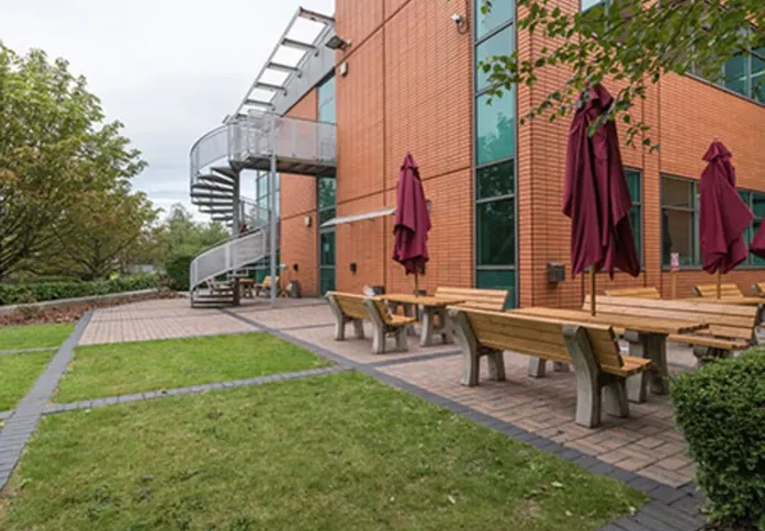 Outdoor area at Leeds Thorpe Park, Regus in Colton