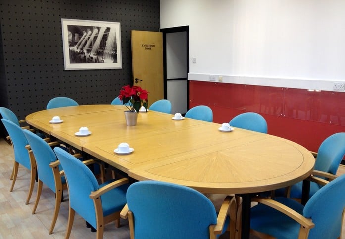 Meeting room - Kingsbury House, Oasis Business Centres in Kingsbury