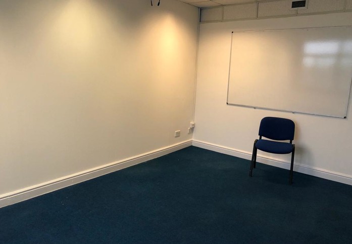 Meeting room - Holdsworth House, Brites Training Solutions in Hounslow