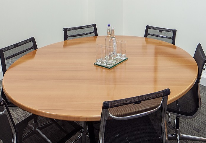 Grosvenor Street W1 office space – Meeting room / Boardroom