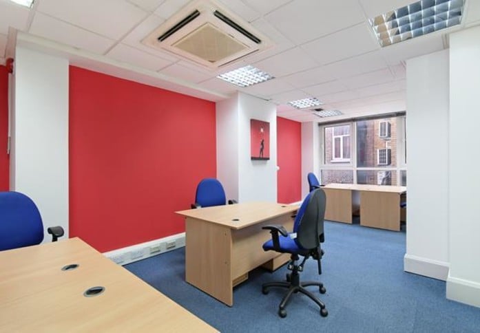 Borough High Street SE1 office space – Private office (different sizes available)