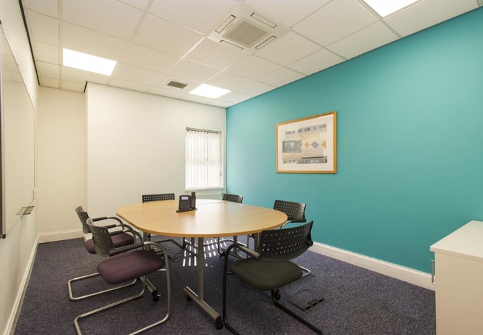 Summerhouse Road NN1 - NN6 office space – Meeting room / Boardroom