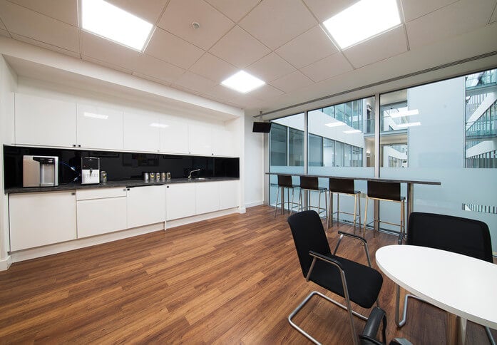 Forbury Square RG1 office space – Kitchen