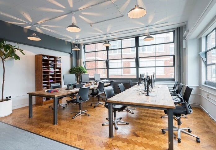 Bowling Green Lane EC1 office space – Private office (different sizes available)