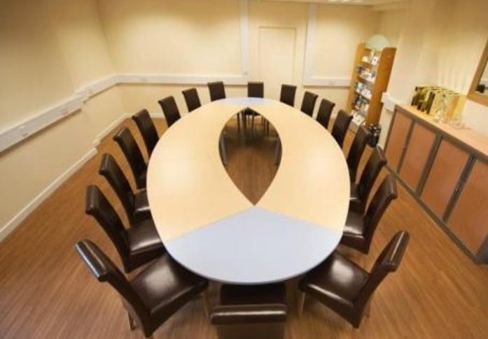 Howard Way MK16 office space – Meeting room / Boardroom